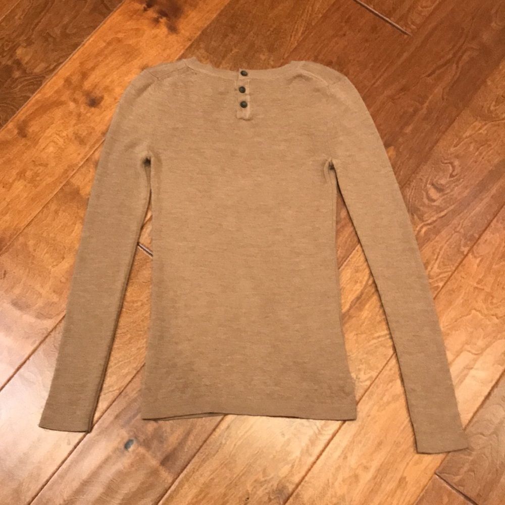Banana Republic Dark Tan Wool Triple Button Back Sweater